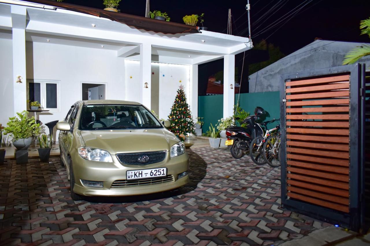 Nature Lanka Guest House Negombo Esterno foto